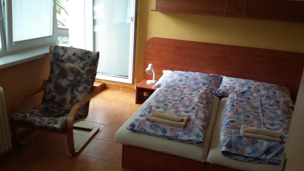Garni Hotel Sonata 特伦钦温泉区 外观 照片