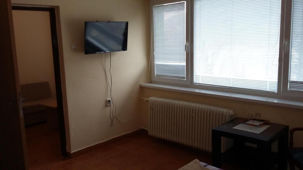 Garni Hotel Sonata 特伦钦温泉区 外观 照片